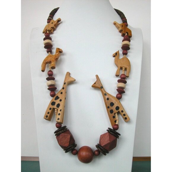 Handcrafted Wooden African Animal Necklace With Giraffe Elephant Camel Charms & - Picture 1 of 5